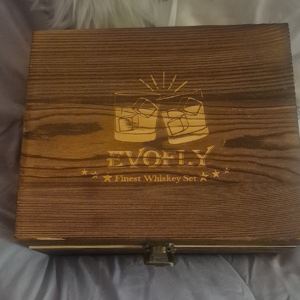 Evofly Wooden Whiskey Set Box
